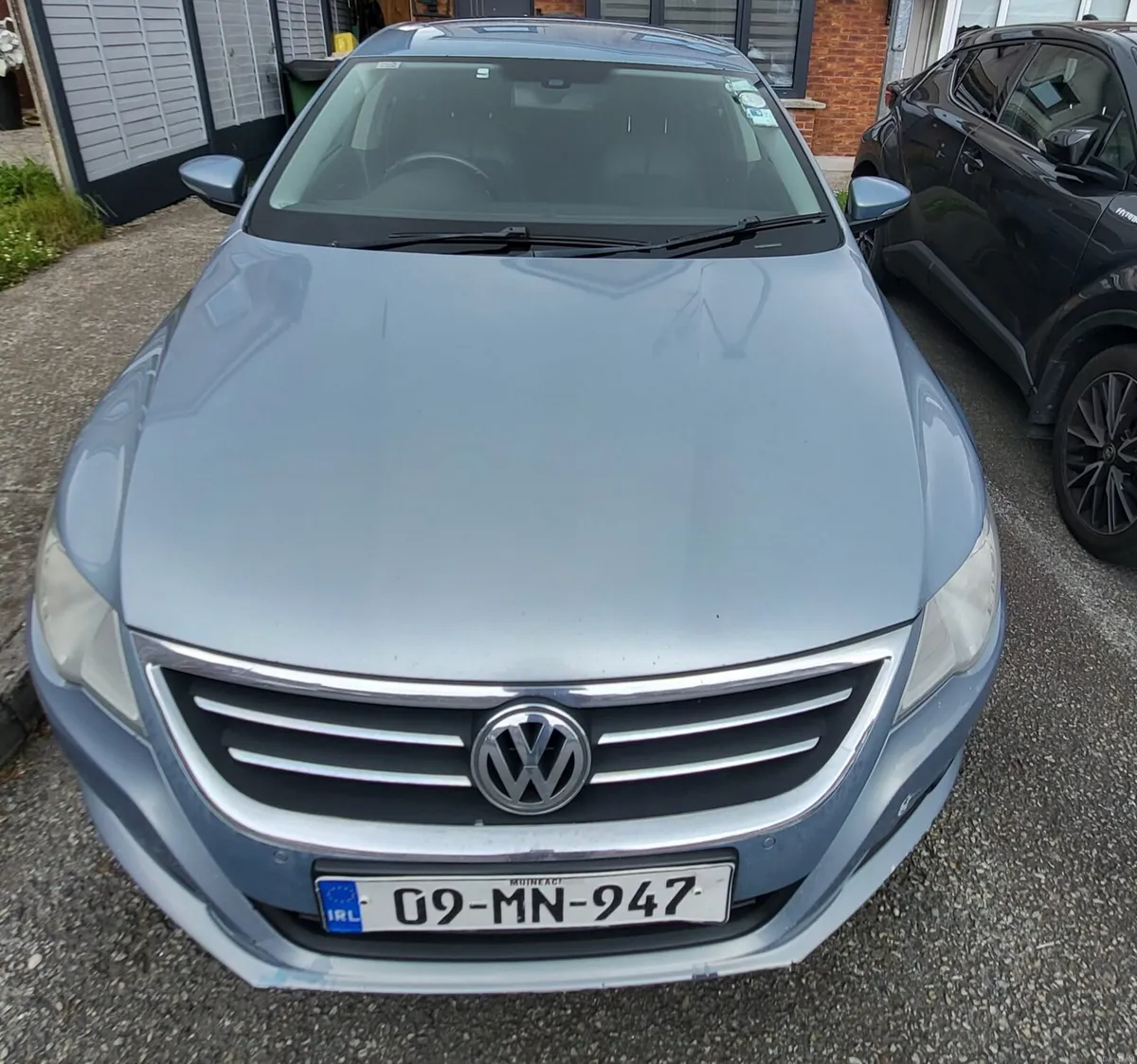 Volkswagen Passat CC 2l AUTOMATIC - Image 1