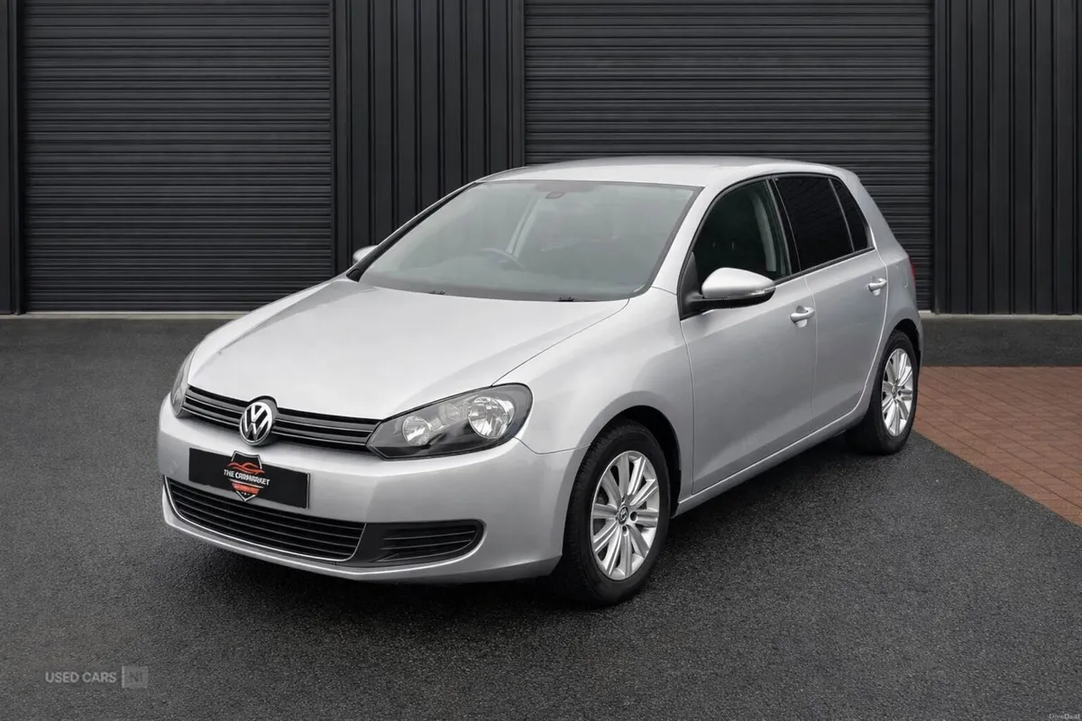 Volkswagen Golf 1.2 TSI Bluemotion Auto 5DR - Image 3