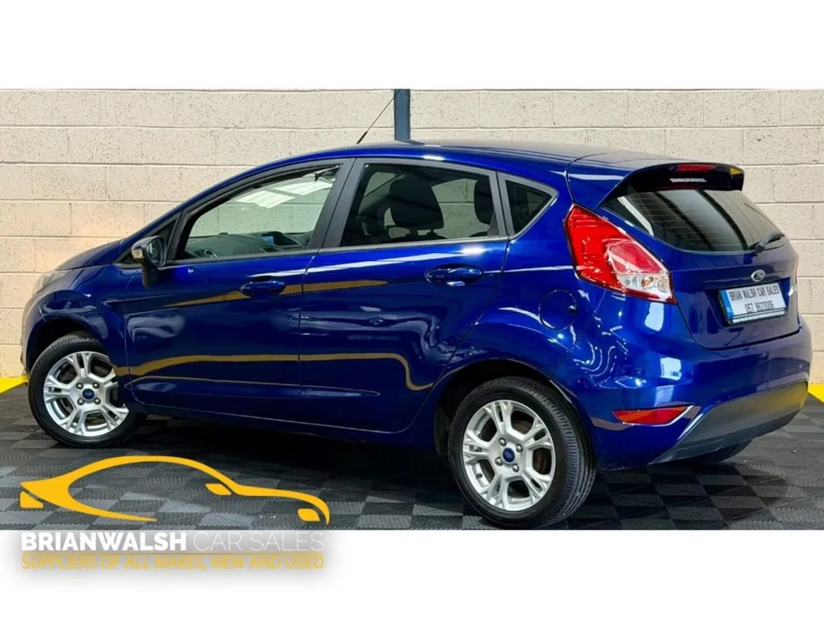 Ford Fiesta ZETEC 1.25 60PS M5 5DR MCA 4DR - Image 2