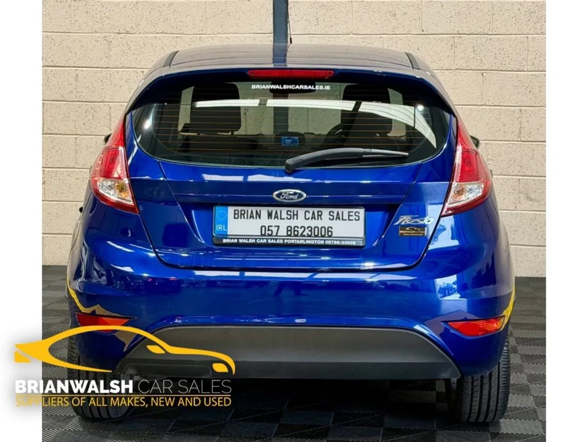 Ford Fiesta ZETEC 1.25 60PS M5 5DR MCA 4DR - Image 3