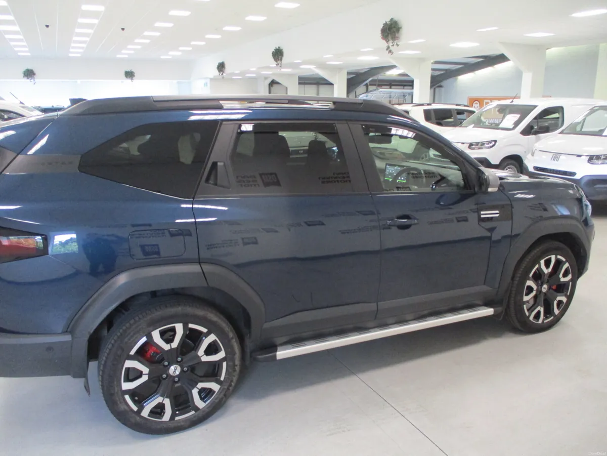 Dacia Bigster Journey HEV 155 2025 - Image 4