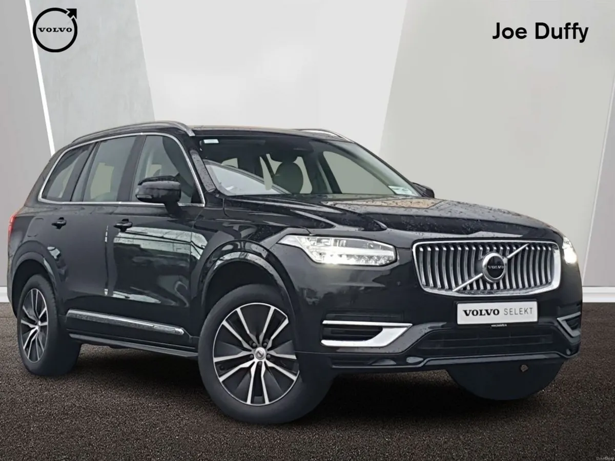 Volvo XC90 RECHARGE PLUG-IN HYBRID T8 Inscript - Image 1