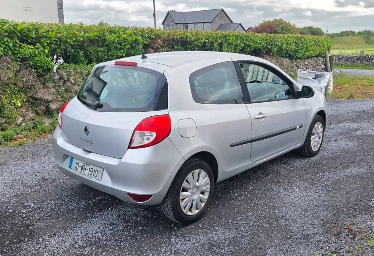 Renault clio - Image 2