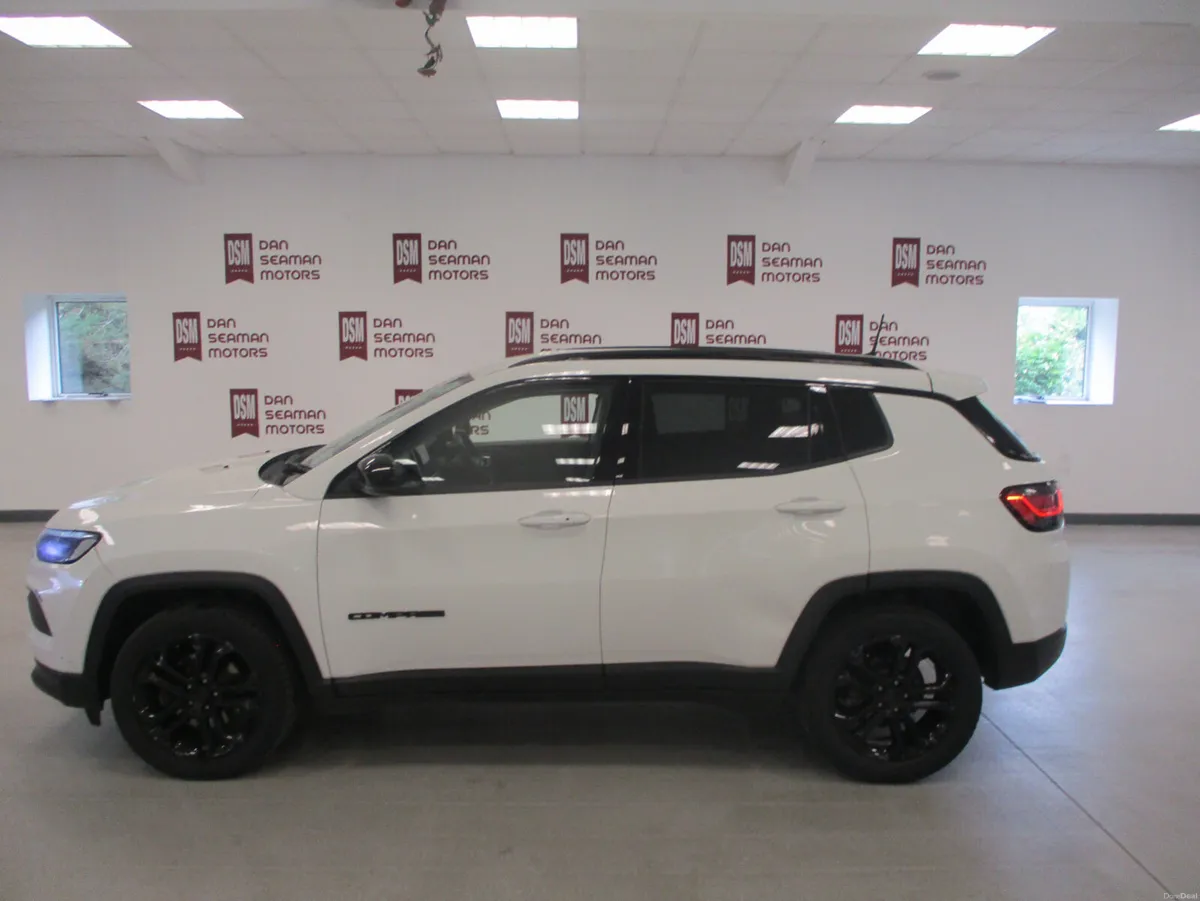 Jeep Compass Night Eagle MHEV 2022 - Image 1
