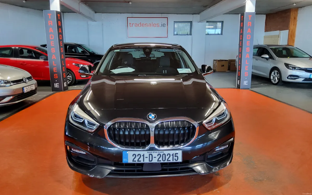 BMW 1-Series 2022 - Image 2