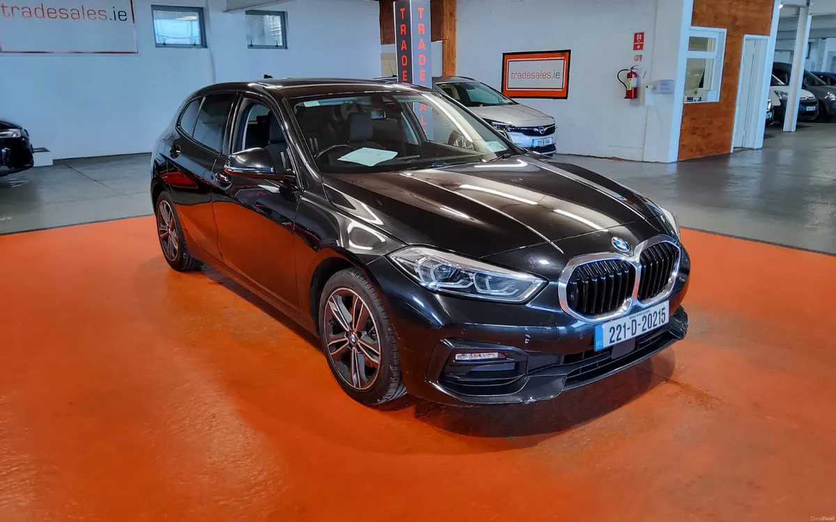 BMW 1-Series 2022 - Image 1