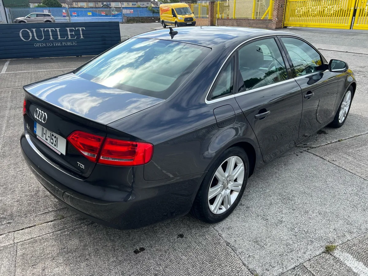 2011 Audi A4 2.0 TDI Full Black Leathers - Image 2