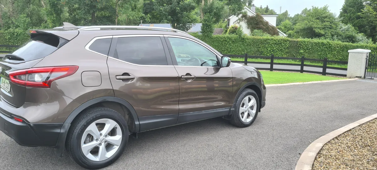 NISSAN QASHQAI 1.2 PETROL - Image 4
