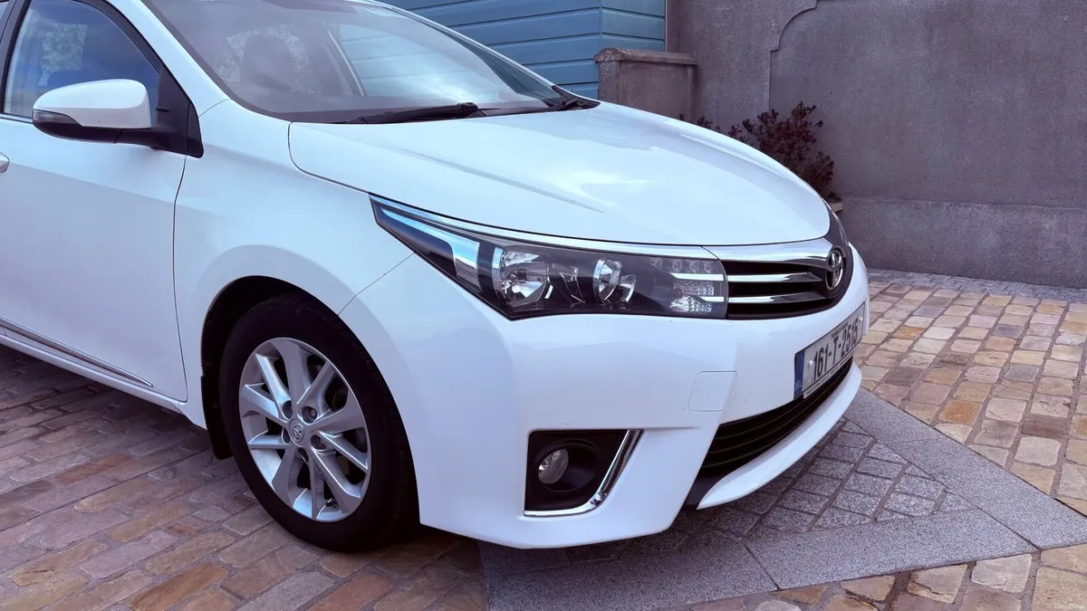 Toyota Corolla 2016 - Image 6