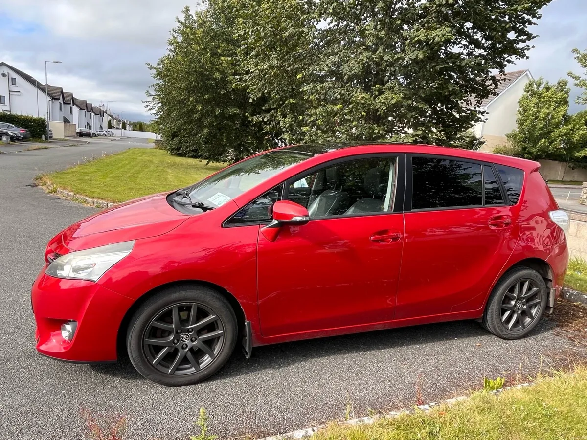 Toyota Verso - 7 seaters - ON HOLD - Image 2
