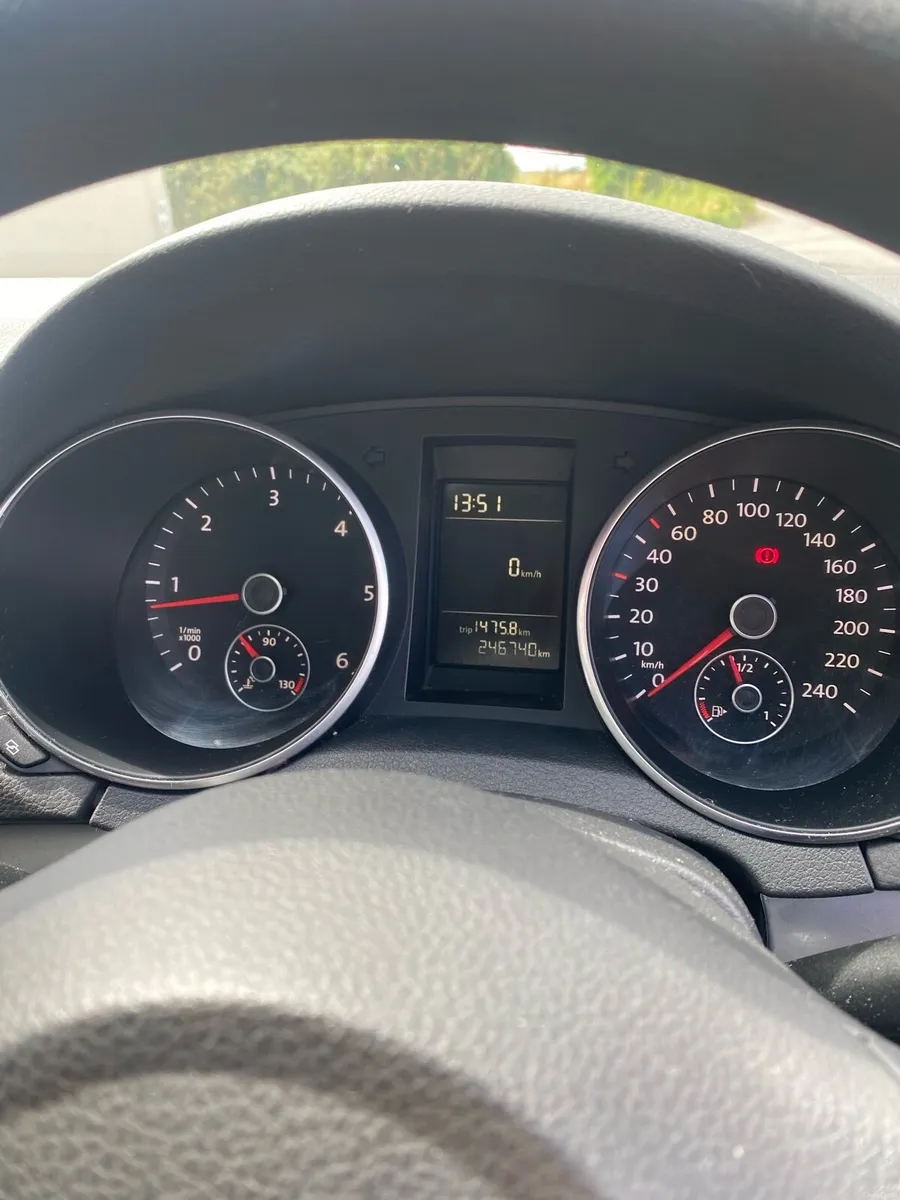 Vw Golf - Image 3
