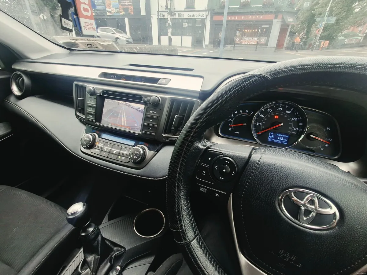 Toyota RAV4 2013 - Image 4