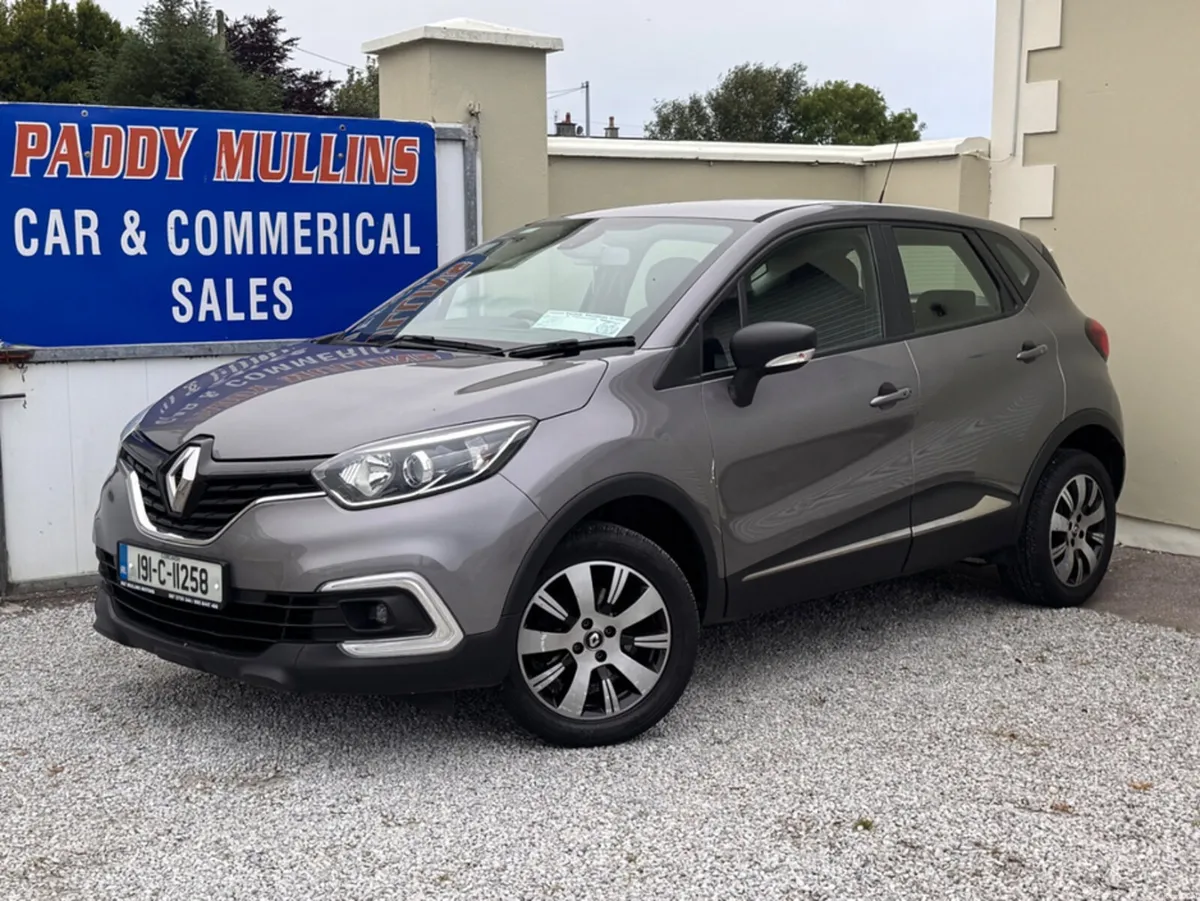 Renault Captur LOW MILEAGE , VERY RELIABLE , NEW T - Image 3
