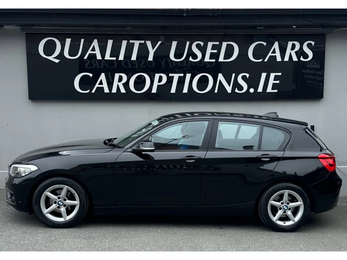 BMW 1-Series D EFFICIENCY DYNAMICS PLUS 5DR - Image 2