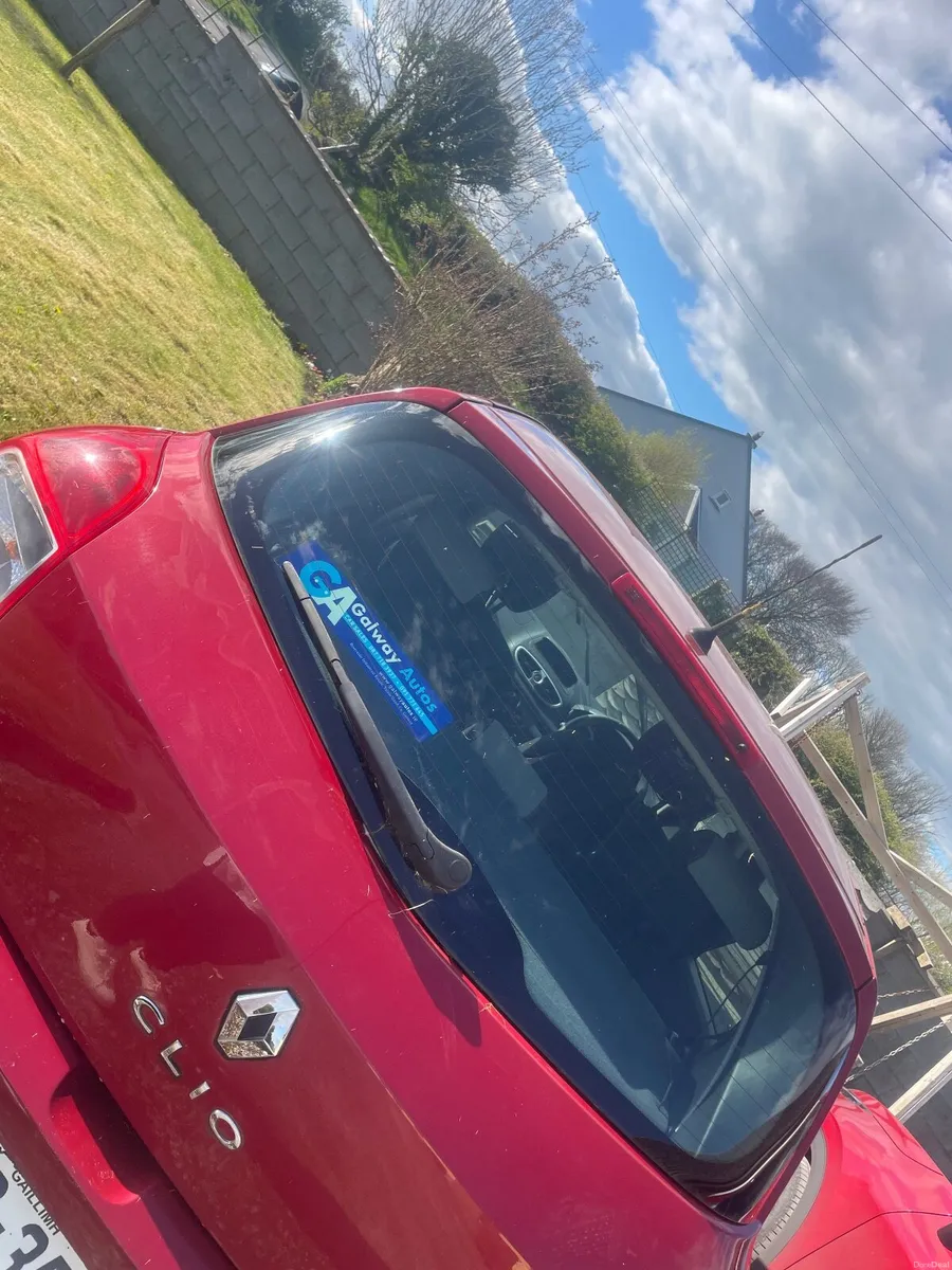 Renault Clio 2010 - Image 5