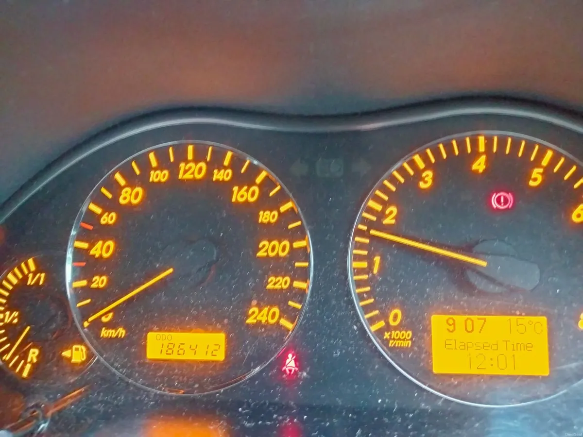 Toyota Avensis 2007 - Image 2