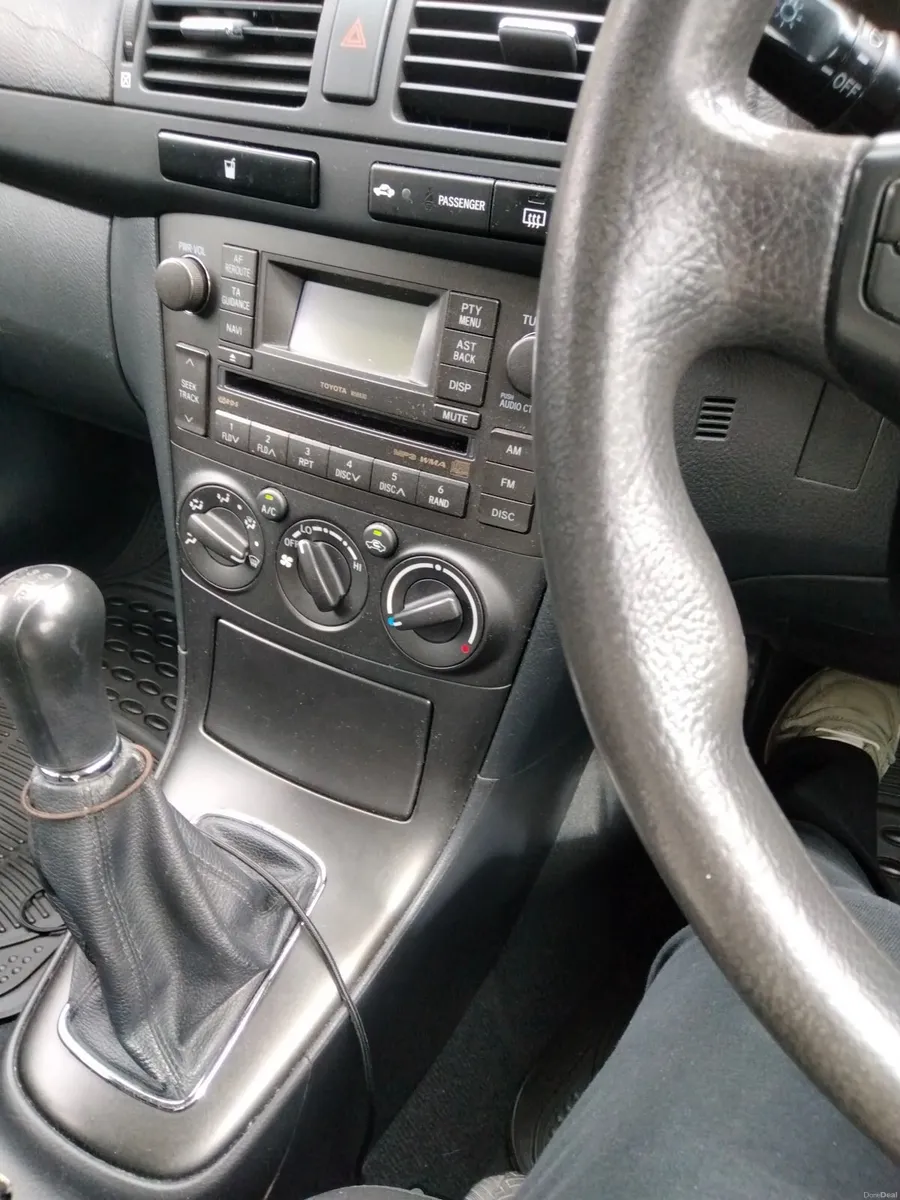 Toyota Avensis 2007 - Image 4