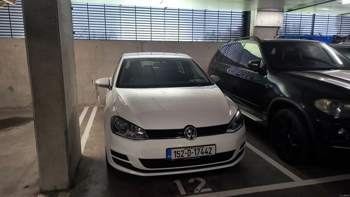 Volkswagen Golf 2015 - Image 1