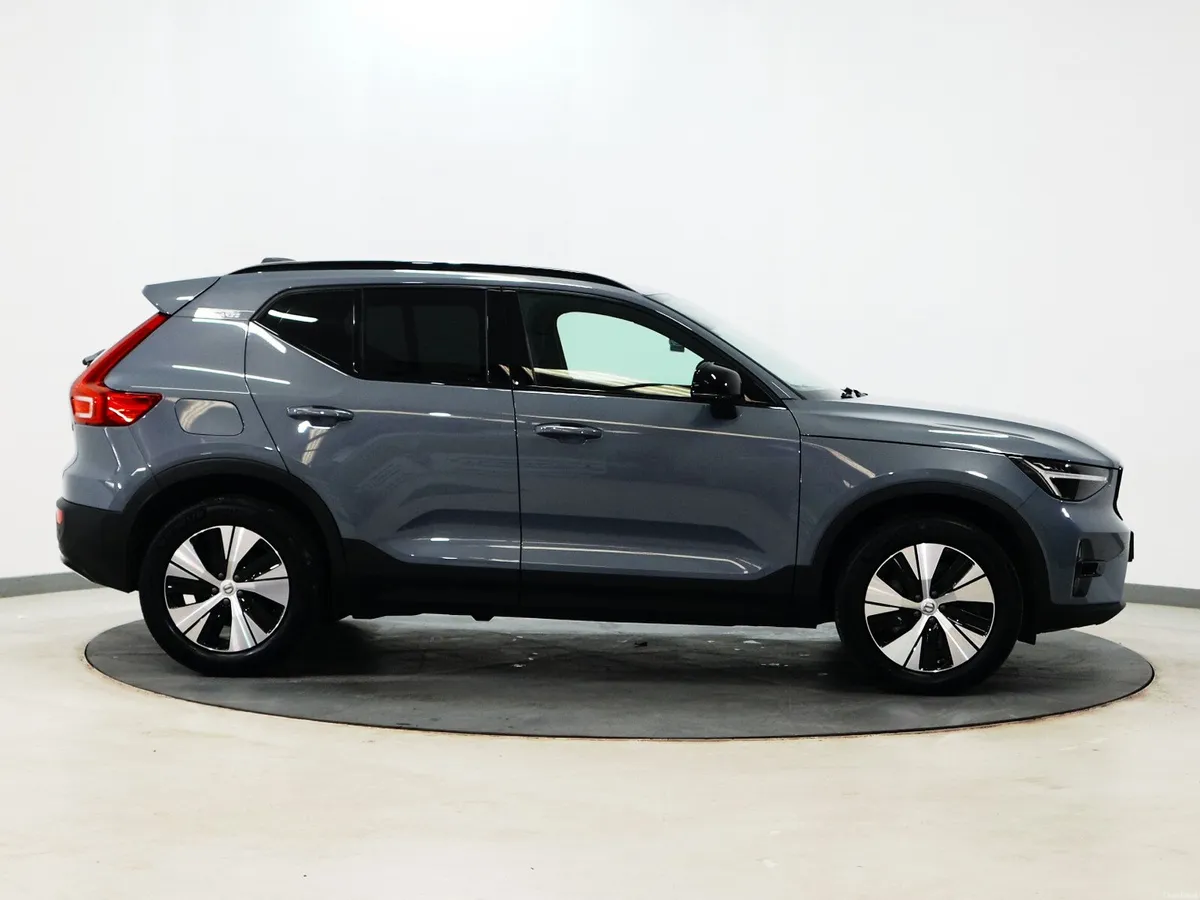 *113* 2023 Volvo XC40 1.5 t4 recharge plus - Image 3