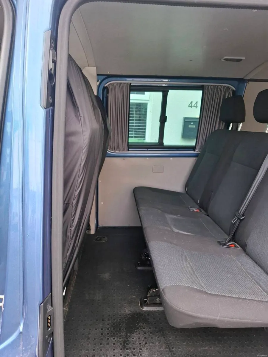 VW T6 Transporter Kombi 204BHP DSG 4WD - Image 4