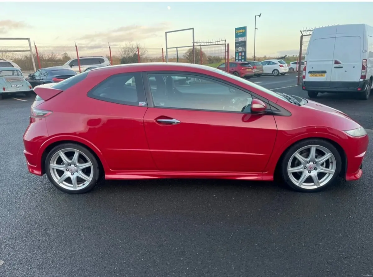 Honda Civic 2007 TYPE- R GT SALE - Image 6