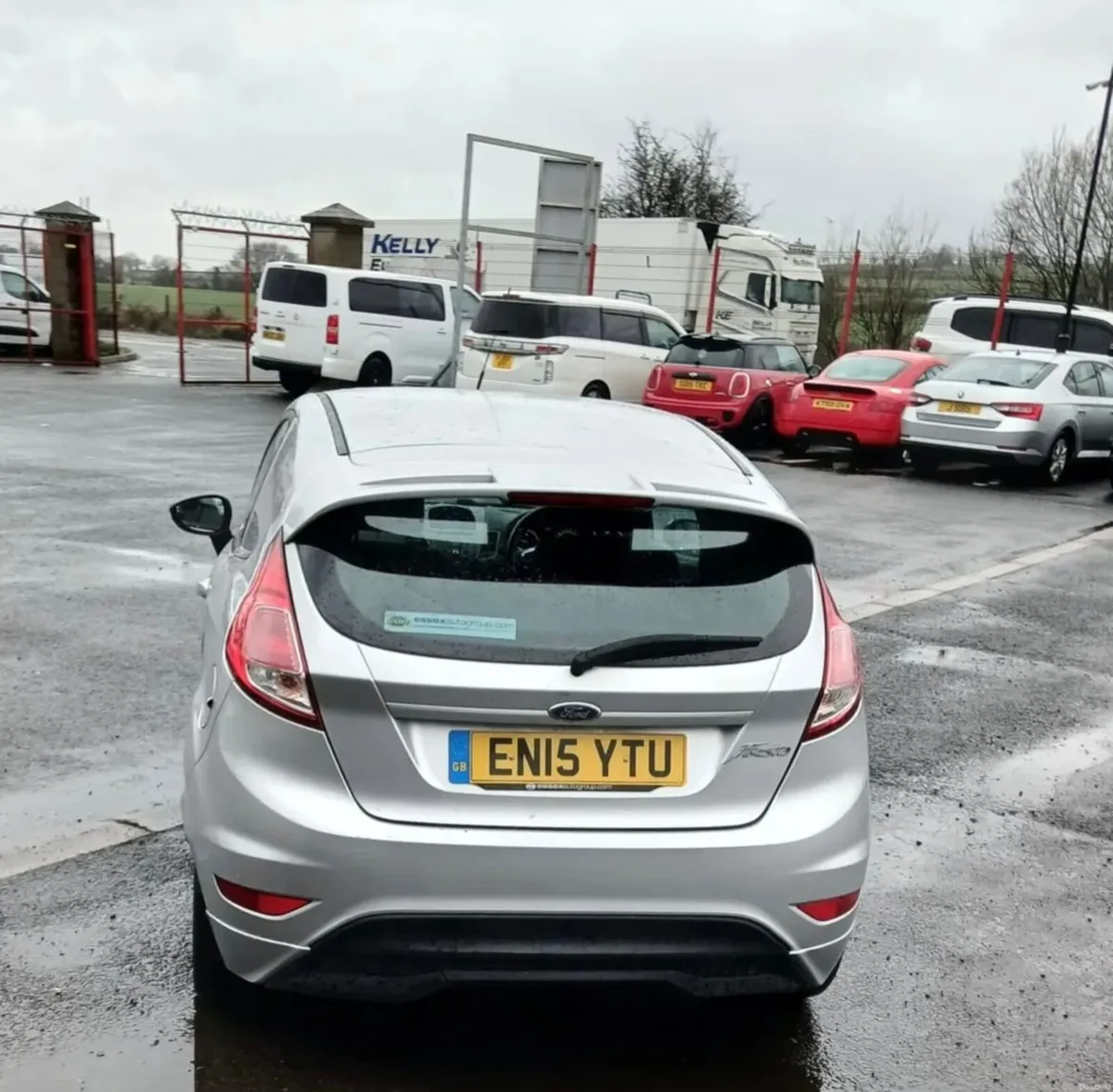 Ford Fiesta 2015- Ideal First Car - Image 4