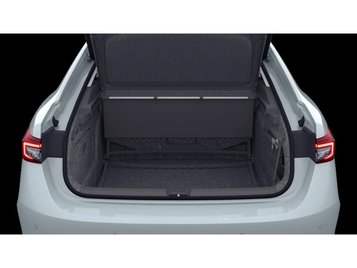 Skoda Superb Selection+ - Image 4