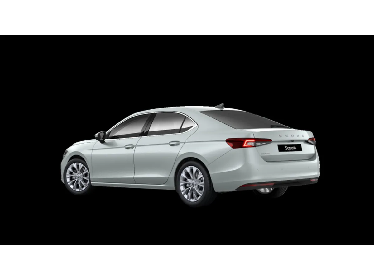 Skoda Superb Selection+ - Image 2