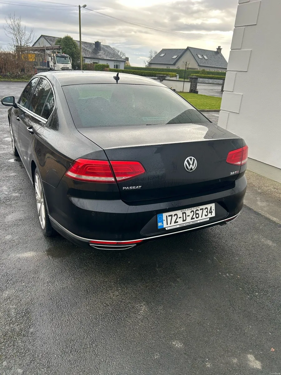 Volkswagen Passat R-Line - Image 3