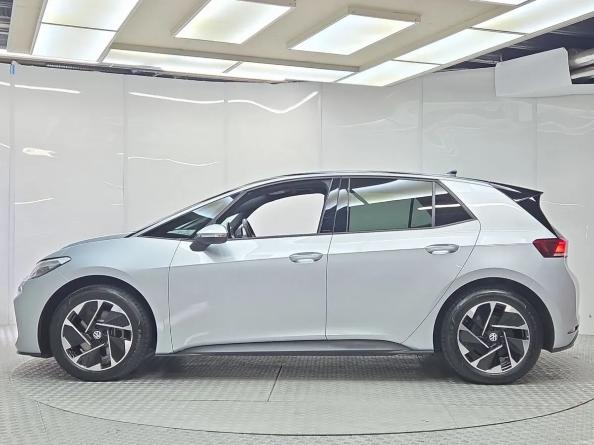 Volkswagen ID.3 PURE MATCH 52kWh EV - Image 5