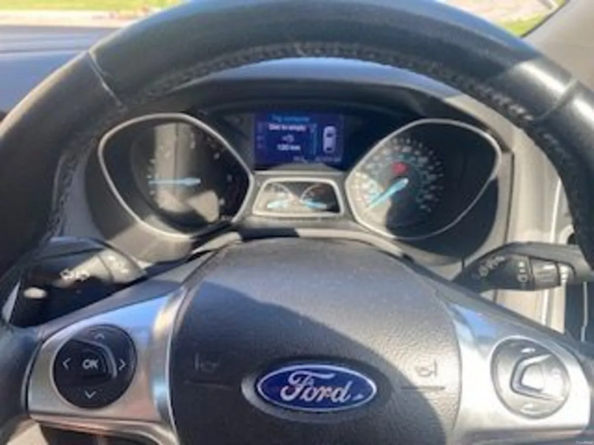 Ford Focus 2013 - Image 3