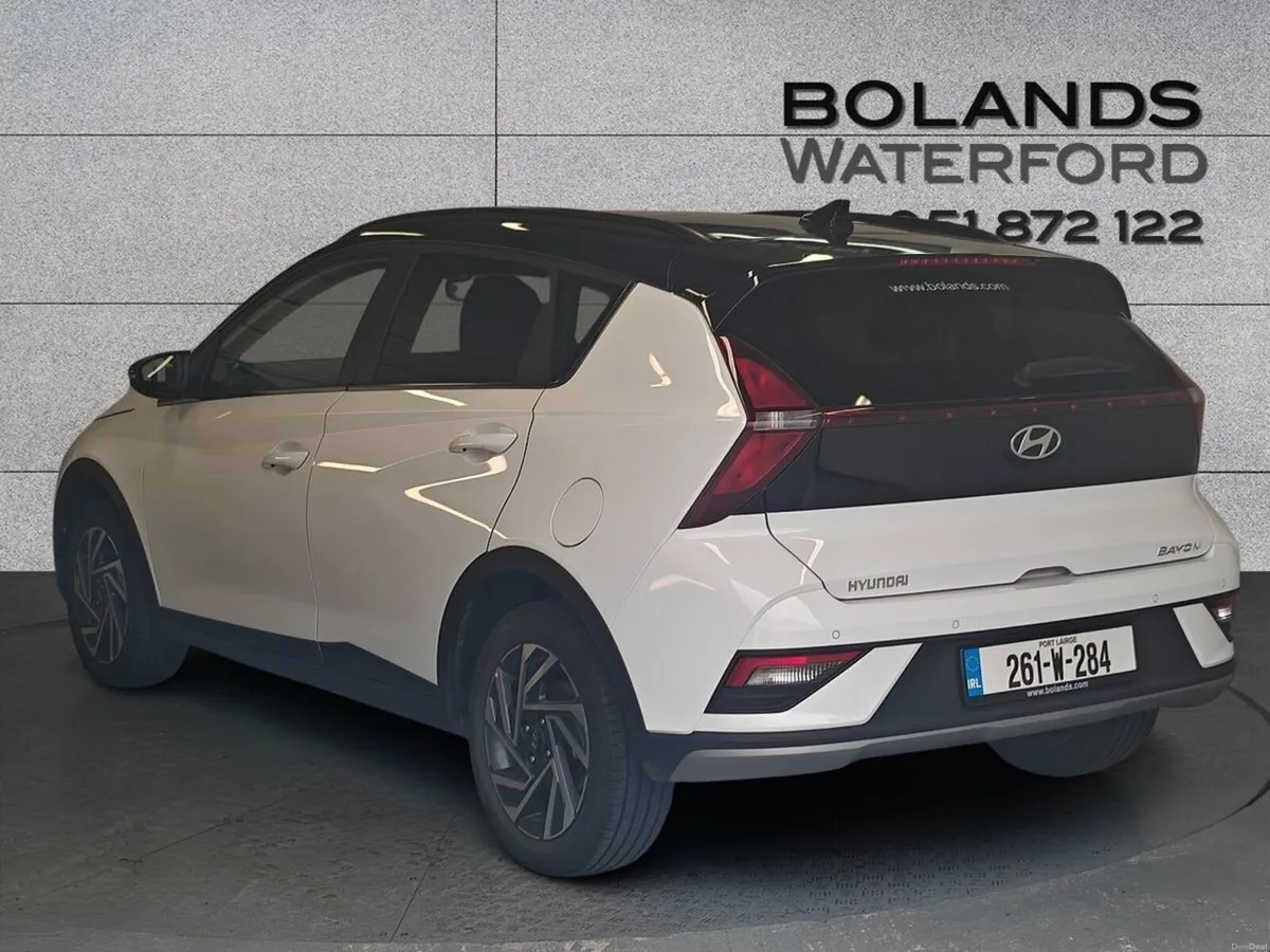 Hyundai Bayon Bayon Executive w.2 Tone Roof Financ - Image 3