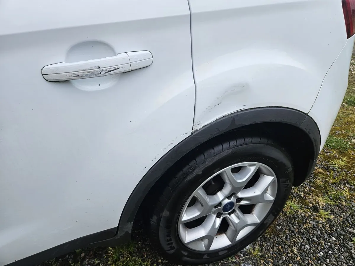 Ford Kuga 2013 - Image 2