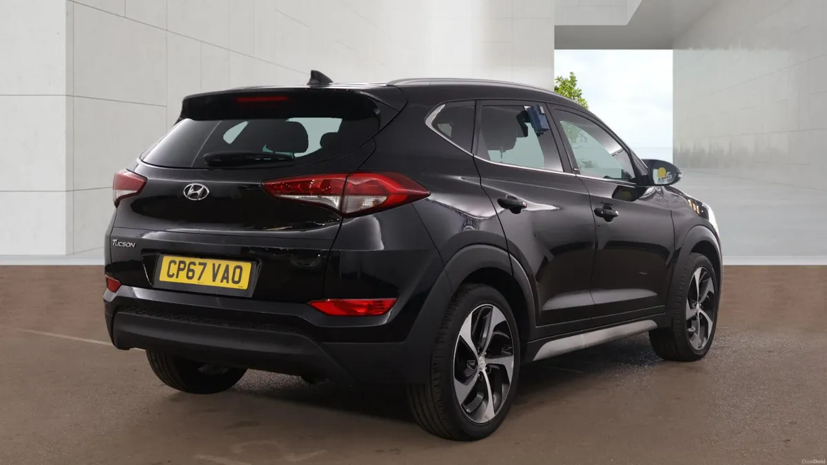 Hyundai Tucson CDRI SPORT - FINANCE AVAILABLE - Image 4