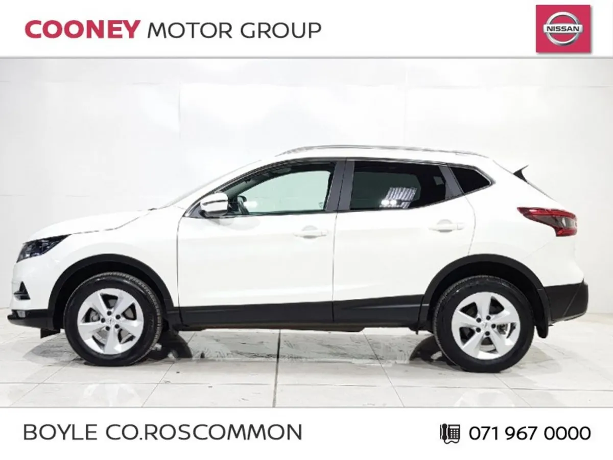 Nissan Qashqai 1.5 DSL SV MY19 4DR - Image 4