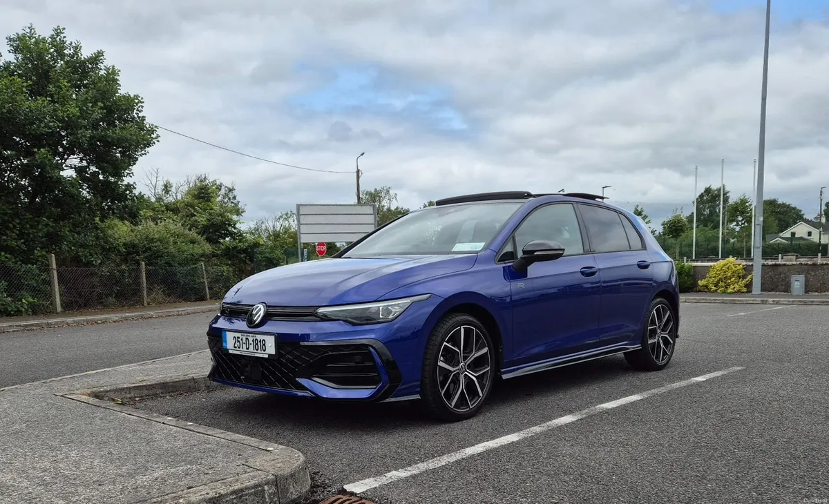 2025 VW Golf R-Line 1.5 eTSI 150HP DSG - HIGH SPEC - Image 1