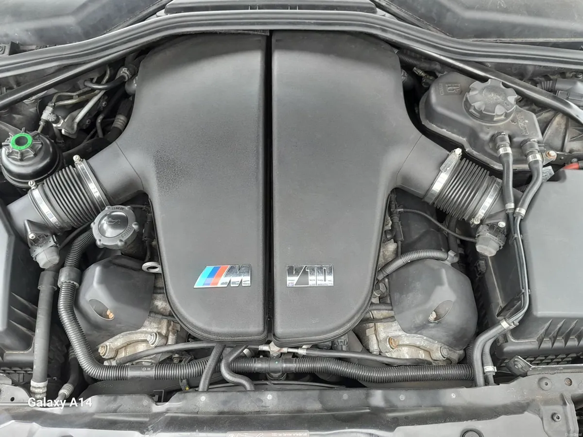 BMW M5 2006 - Image 1