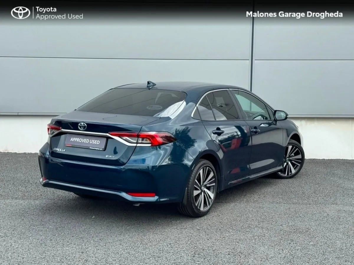 Toyota Corolla 1.8 Hybrid Luna Sport Call Now 041 - Image 2