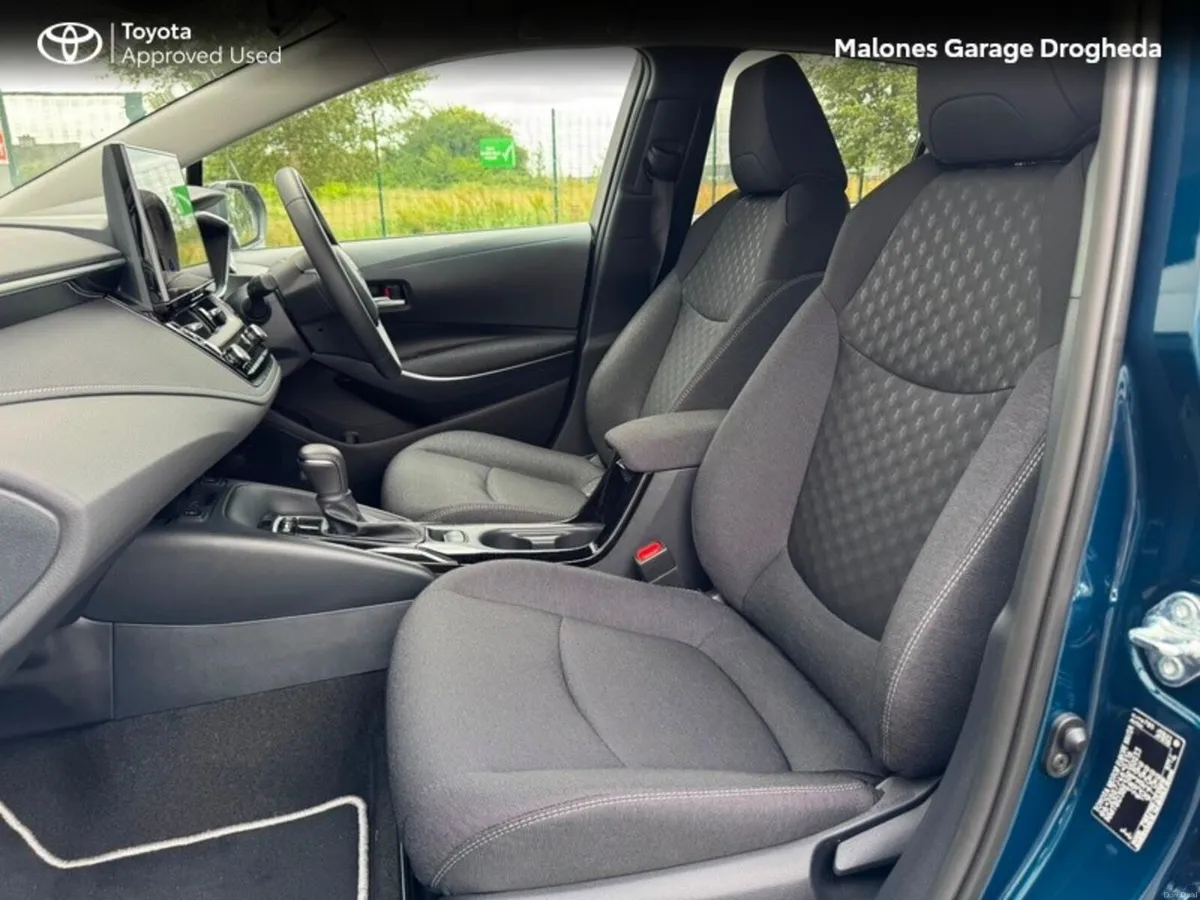Toyota Corolla 1.8 Hybrid Luna Sport Call Now 041 - Image 6