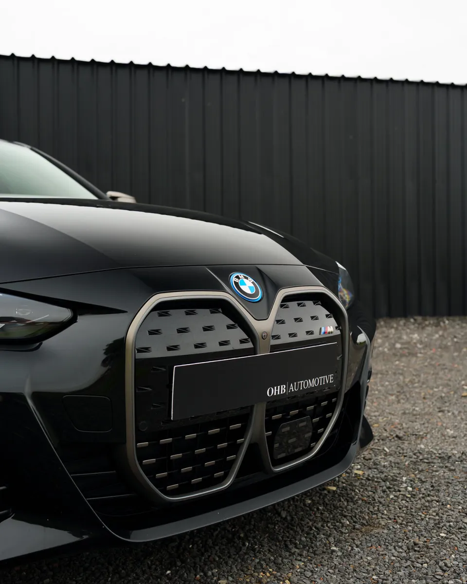 BMW i4 M50 Xdrive - Image 3