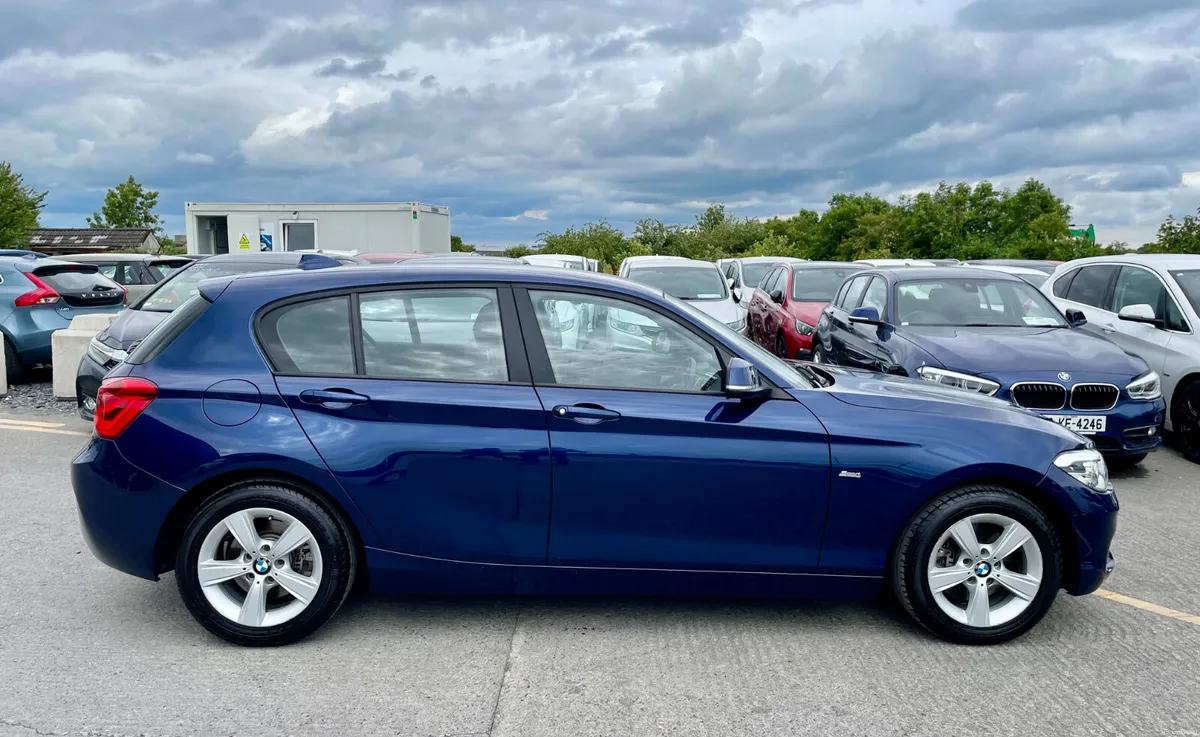 BMW 1-SERIES 2018 /SPORT LINE, GPS IRL., CarPlay/ - Image 4