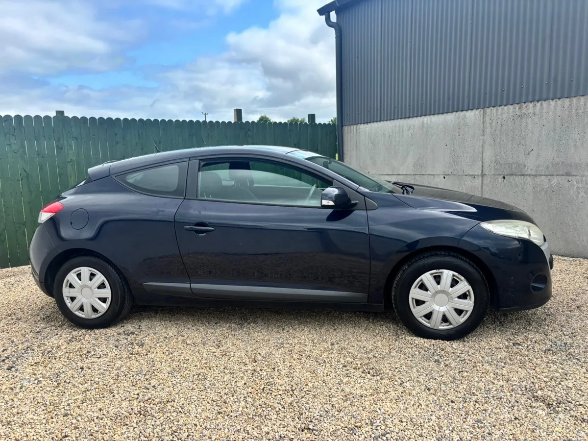 Renault Megane 2011 1.5dci - Image 3