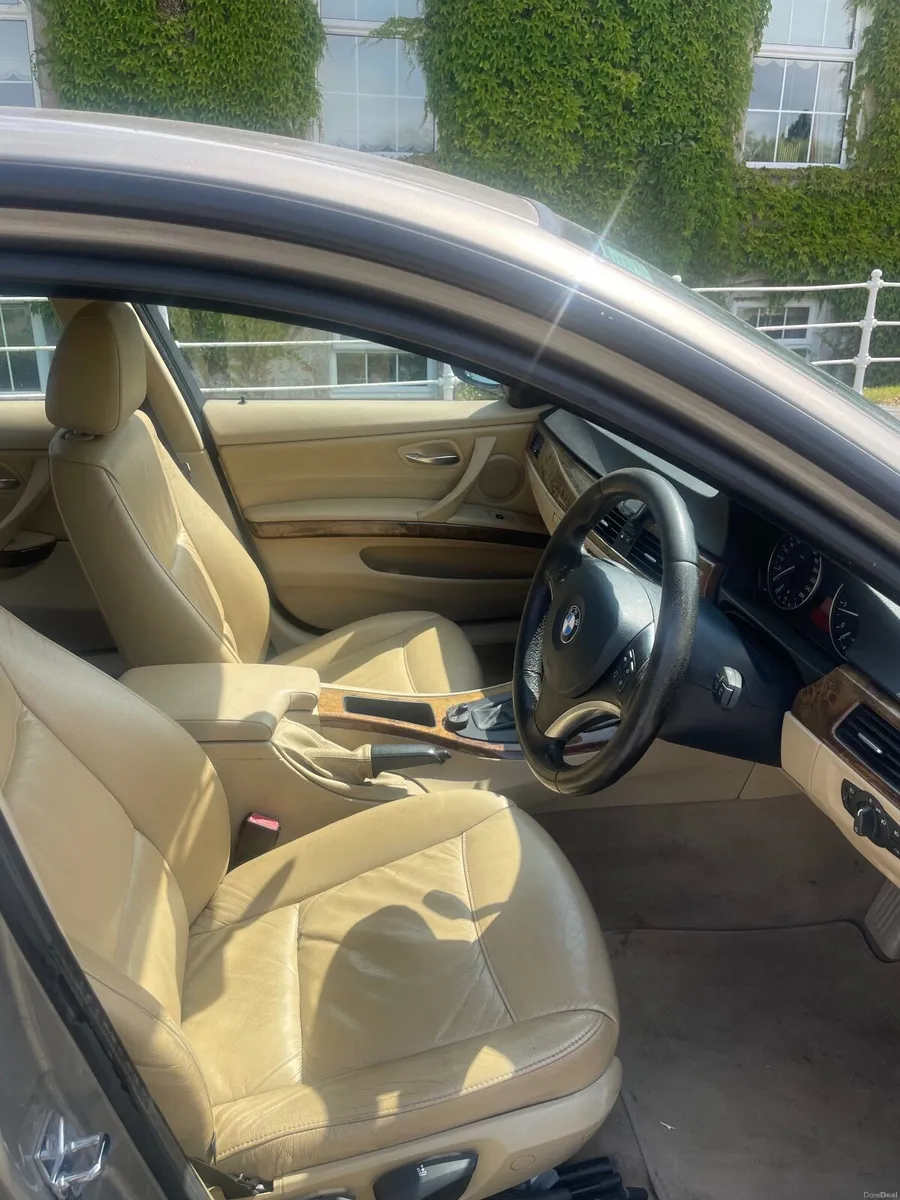 BMW 3-Series 2008 - Image 4