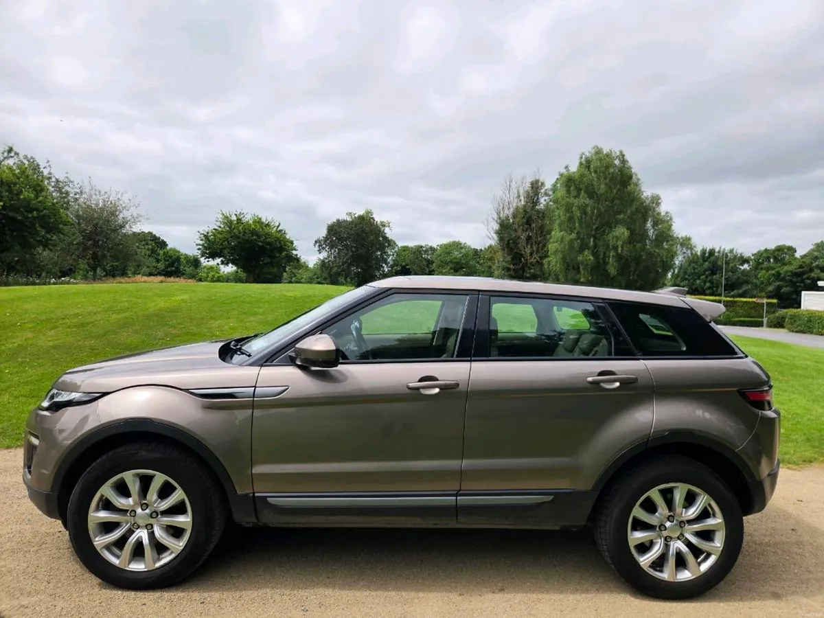 2019 LAND-ROVER EVOQUE PAN ROOF - Image 1