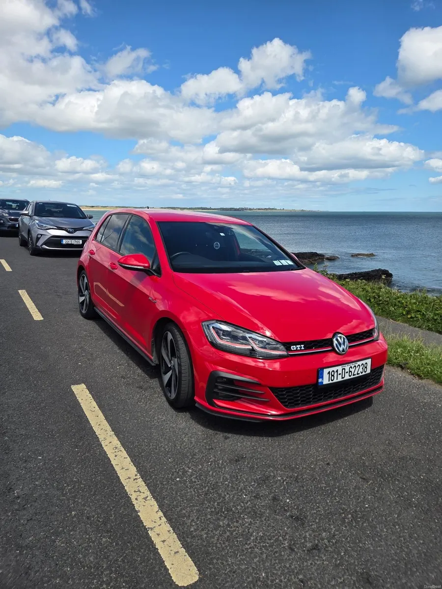 Volkswagen Golf GTI   2018 - Image 5
