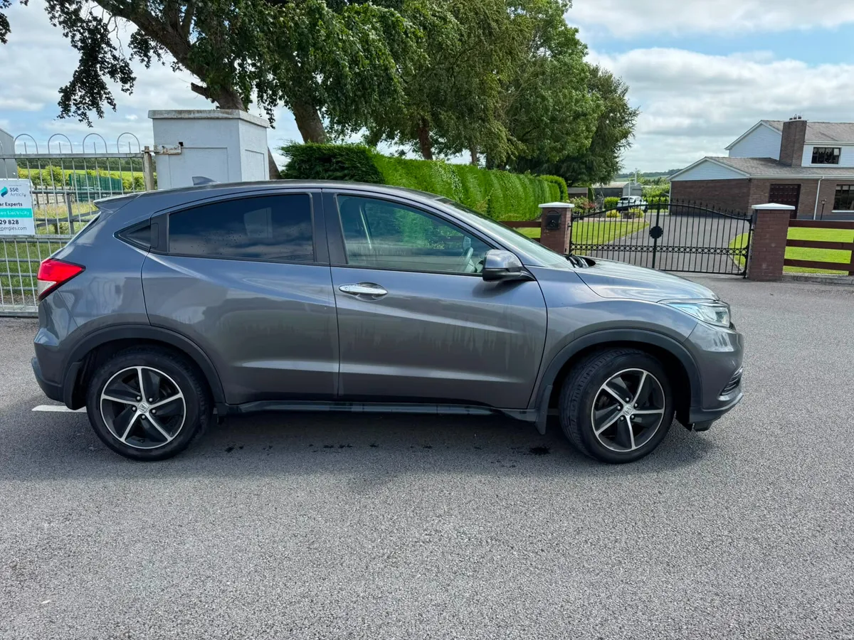 Honda HR-V ES V-TEC 2021 - Image 3