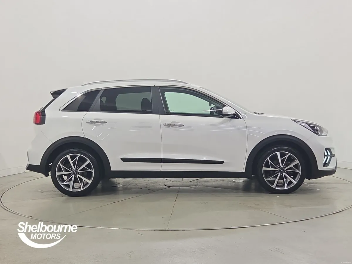 Kia Niro Estate 3 - Image 3