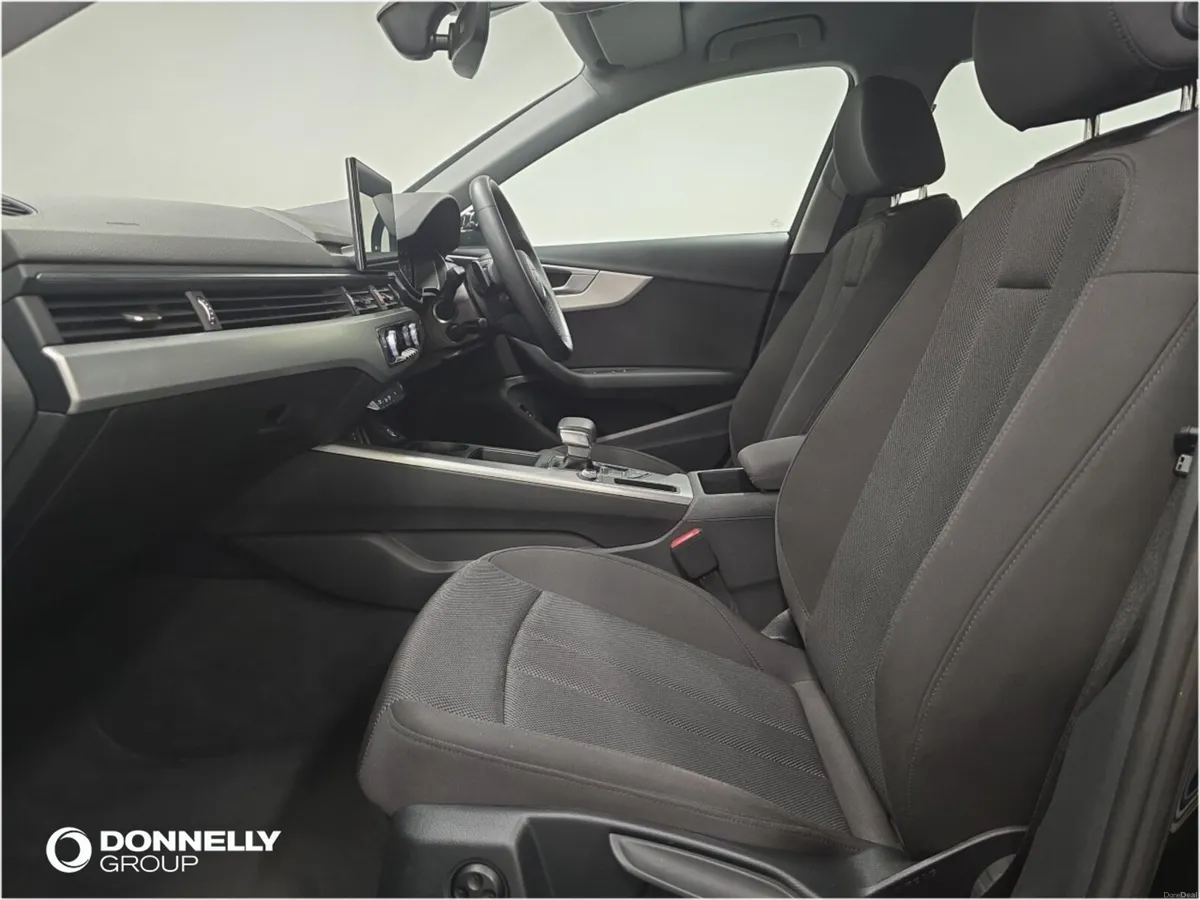 Audi A4 Diesel Saloon Technik - Image 4