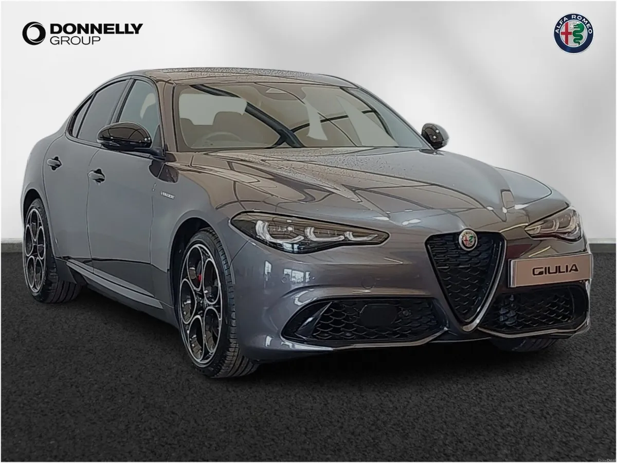 Alfa Romeo Giulia Saloon Veloce - Image 1