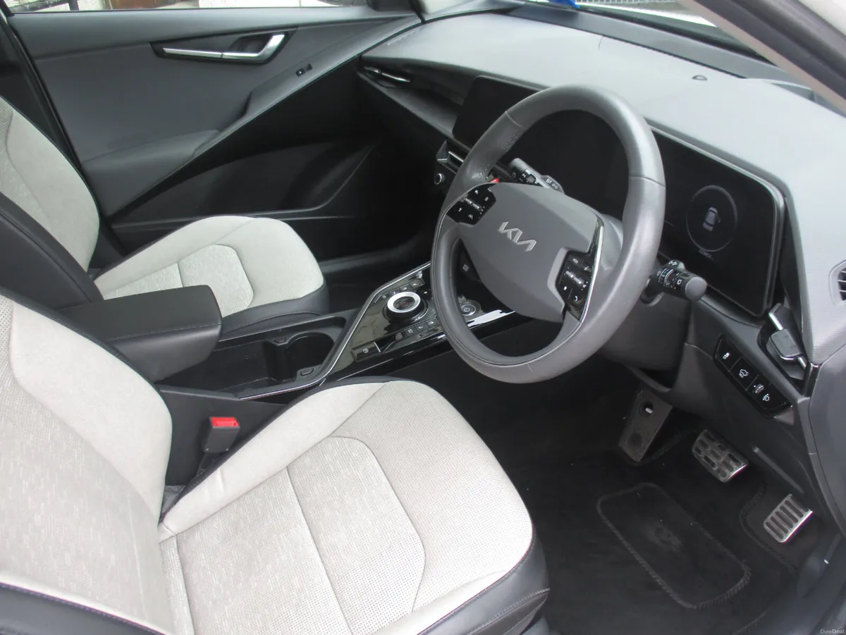 2023 KIA E-NIRO K4 - Image 3